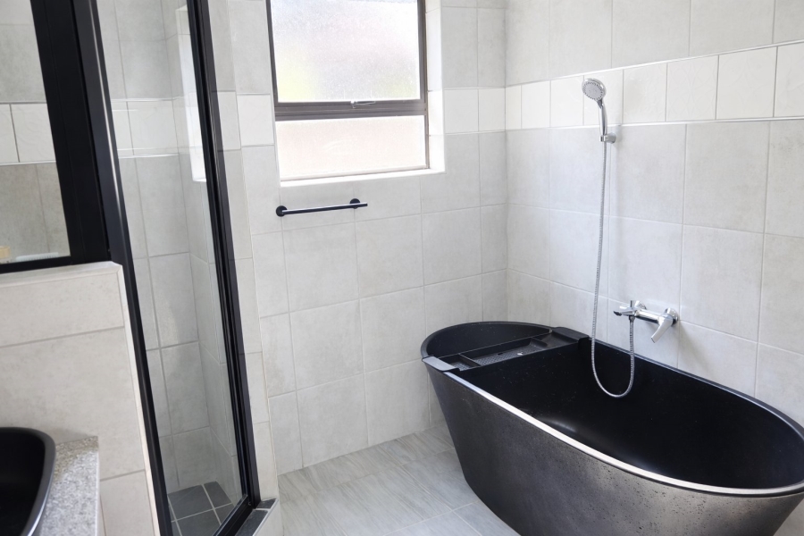 6 Bedroom Property for Sale in Sasolburg Ext 23 Free State